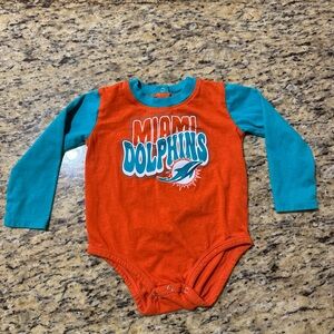 Unisex Toddler Sz 18m Miami Dolphins Bodysuit Orange/Aqua Long Sleeve 10x14 EUC